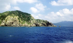 加計呂麻島の海岸風景